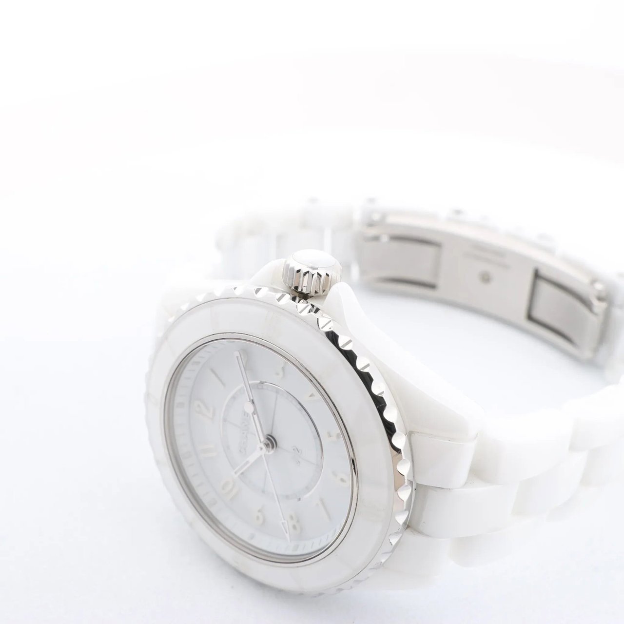 Chanel Chanel J12 Phantom H6345 LBH10560 CE×SS QZ White Dial Watch Divers