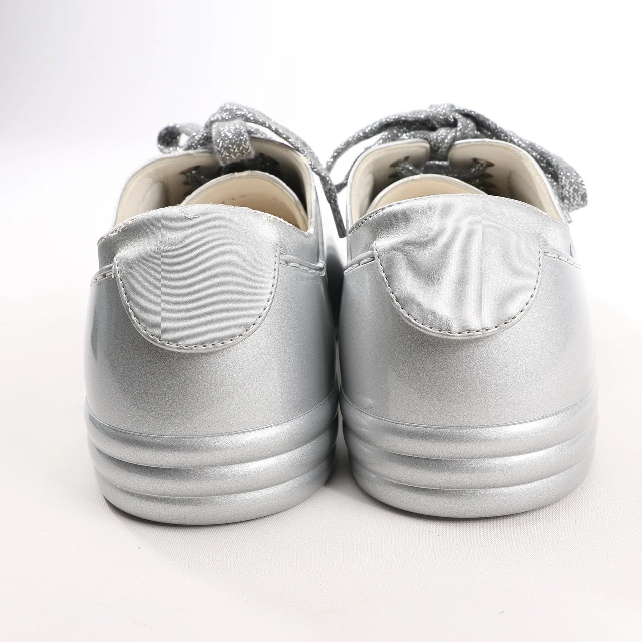 Chanel Chanel Coco Mark Rubber Sneakers in Silver G32719, Size 38 EU Zilver