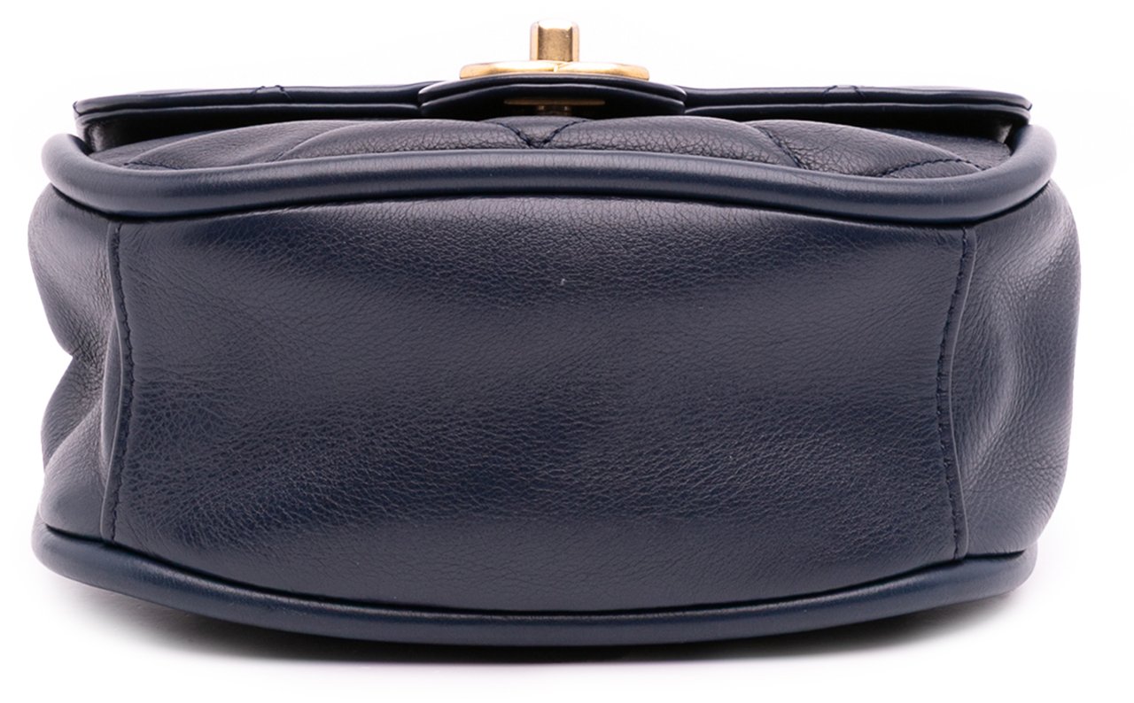 Chanel Mini CC Quilted Calfskin Round Moon Messenger Flap Blauw
