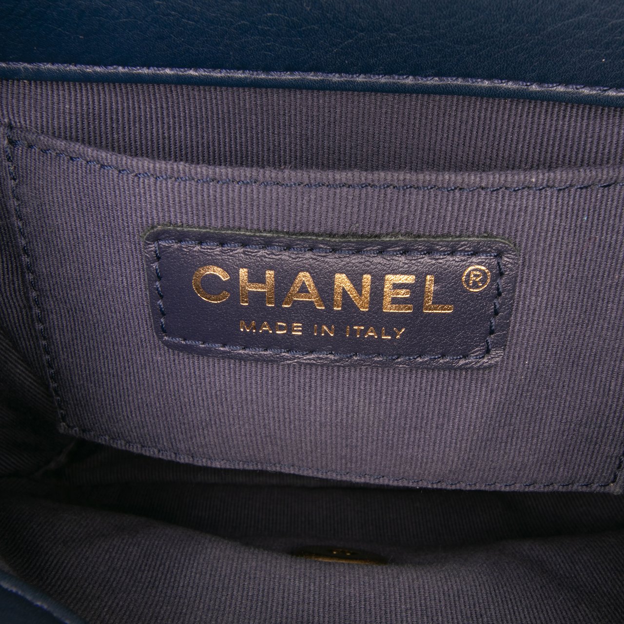 Chanel Mini CC Quilted Calfskin Round Moon Messenger Flap Blauw