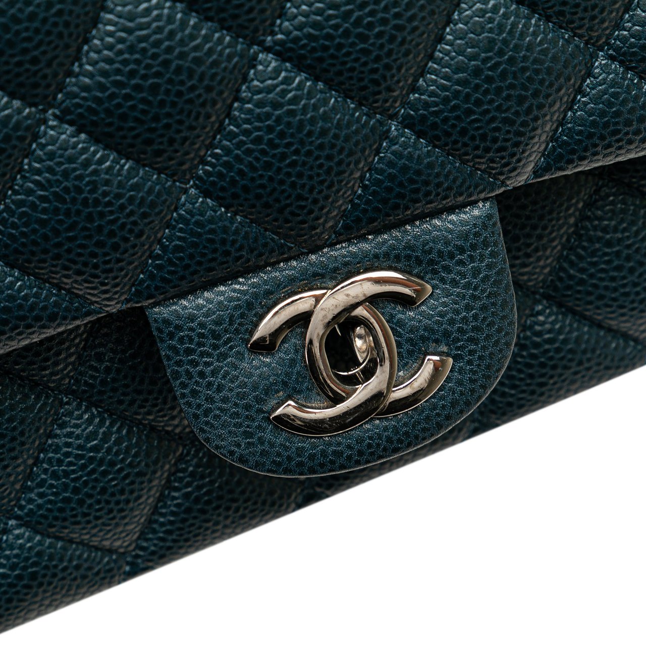 Chanel Medium Classic Caviar Double Flap Blauw