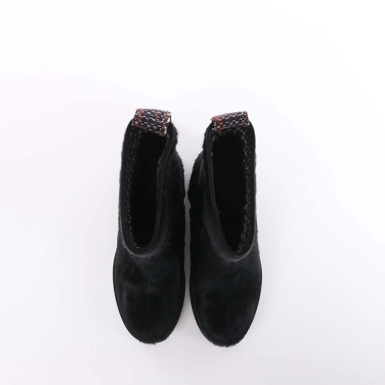 Chanel Chanel Coco Mark Cowhide Ankle Boots in Black G30120, Size 39C EU Zwart