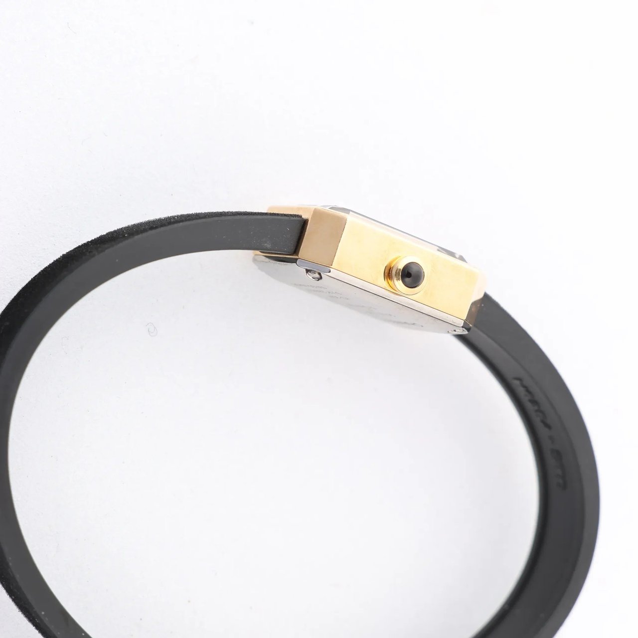 Chanel Premiere H6125 TI 750(YG) Rubber AT Black Dial Watch Zwart