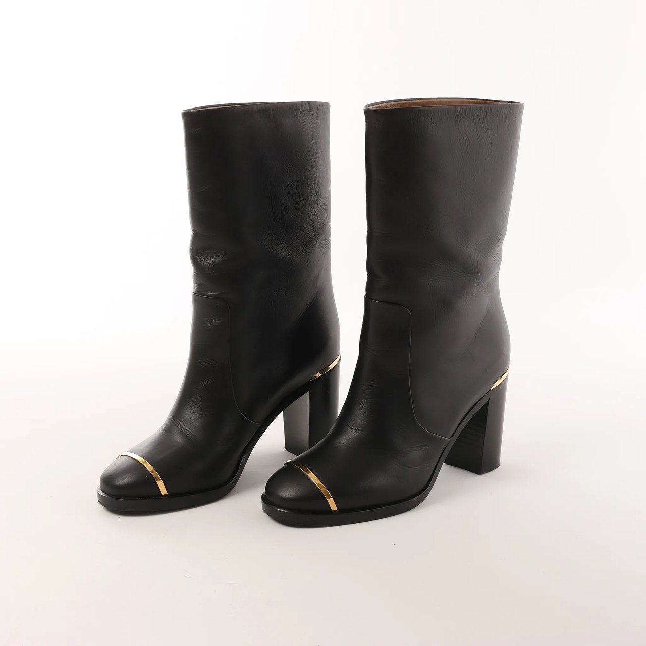 Chanel Chanel Coco Mark Leather Boots in Black x Gold G28737, Size 37C EU Zwart