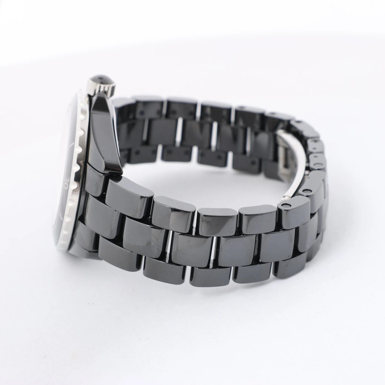 Chanel J12 H1635 I.G.21132 CE×SS AT Watch with Black Dial Zwart