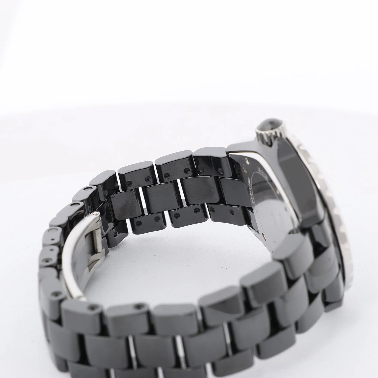 Chanel J12 H1635 I.G.21132 CE×SS AT Watch with Black Dial Zwart
