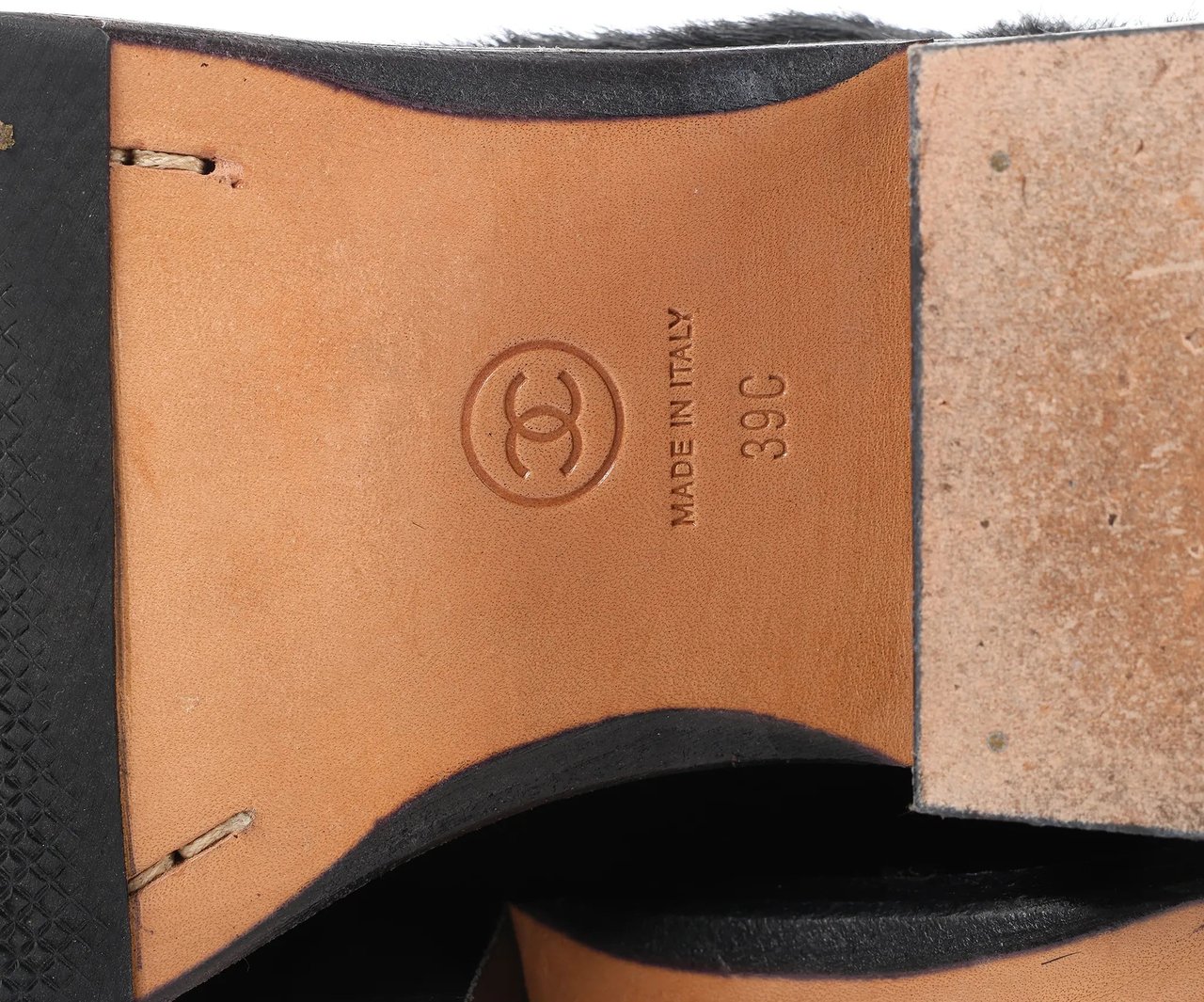 Chanel Coco Mark Cowhide Ankle Boots in Black G30120, Size 39C EU Zwart