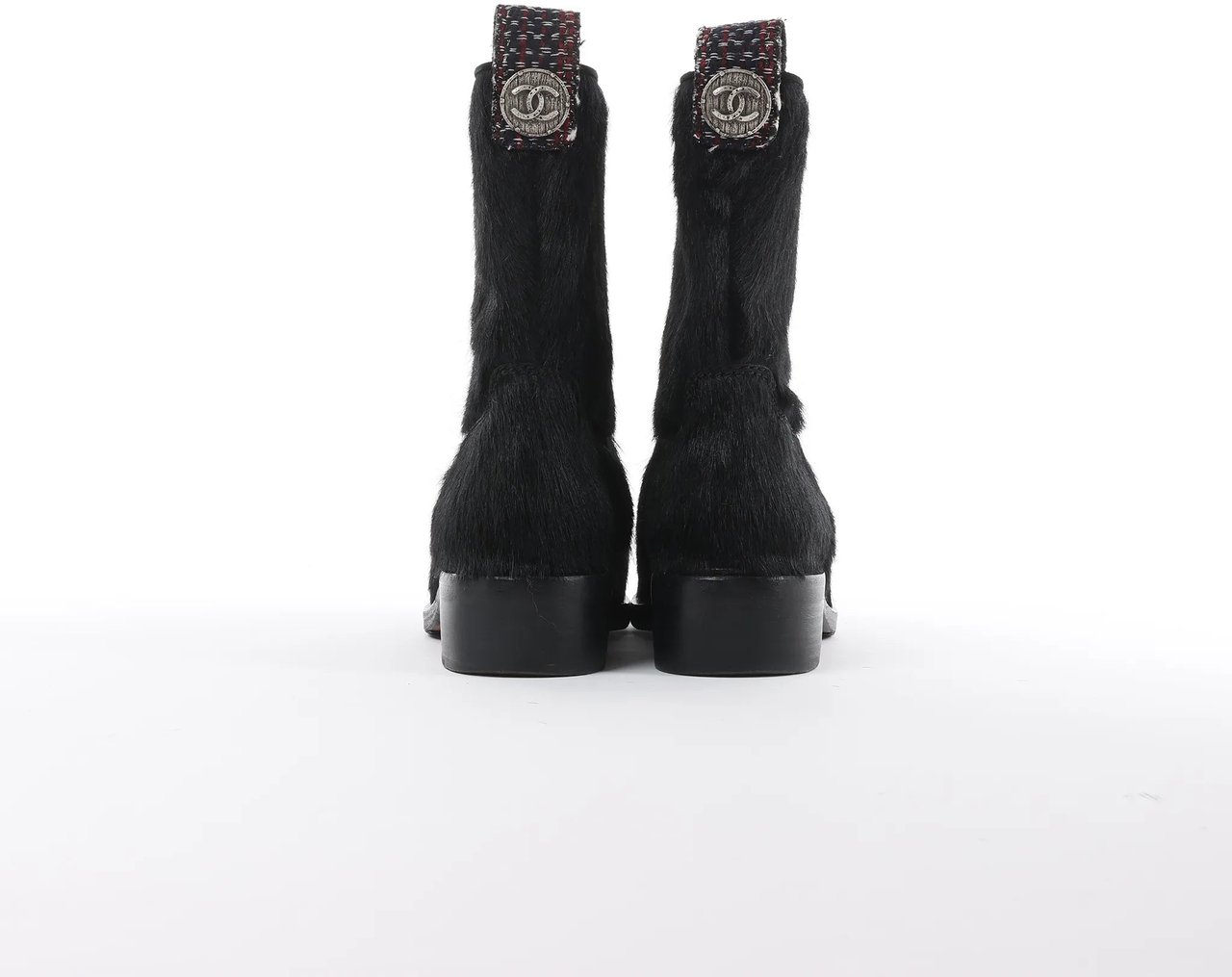 Chanel Coco Mark Cowhide Ankle Boots in Black G30120, Size 39C EU Zwart
