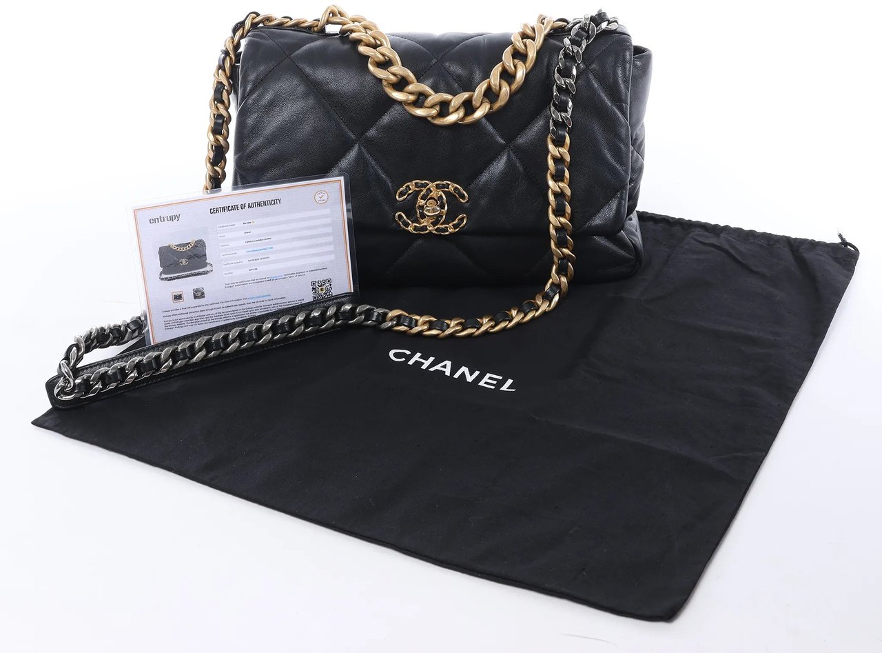Chanel Chanel 19 Large Leather Chain Shoulder Bag in Black 30157954 Zwart