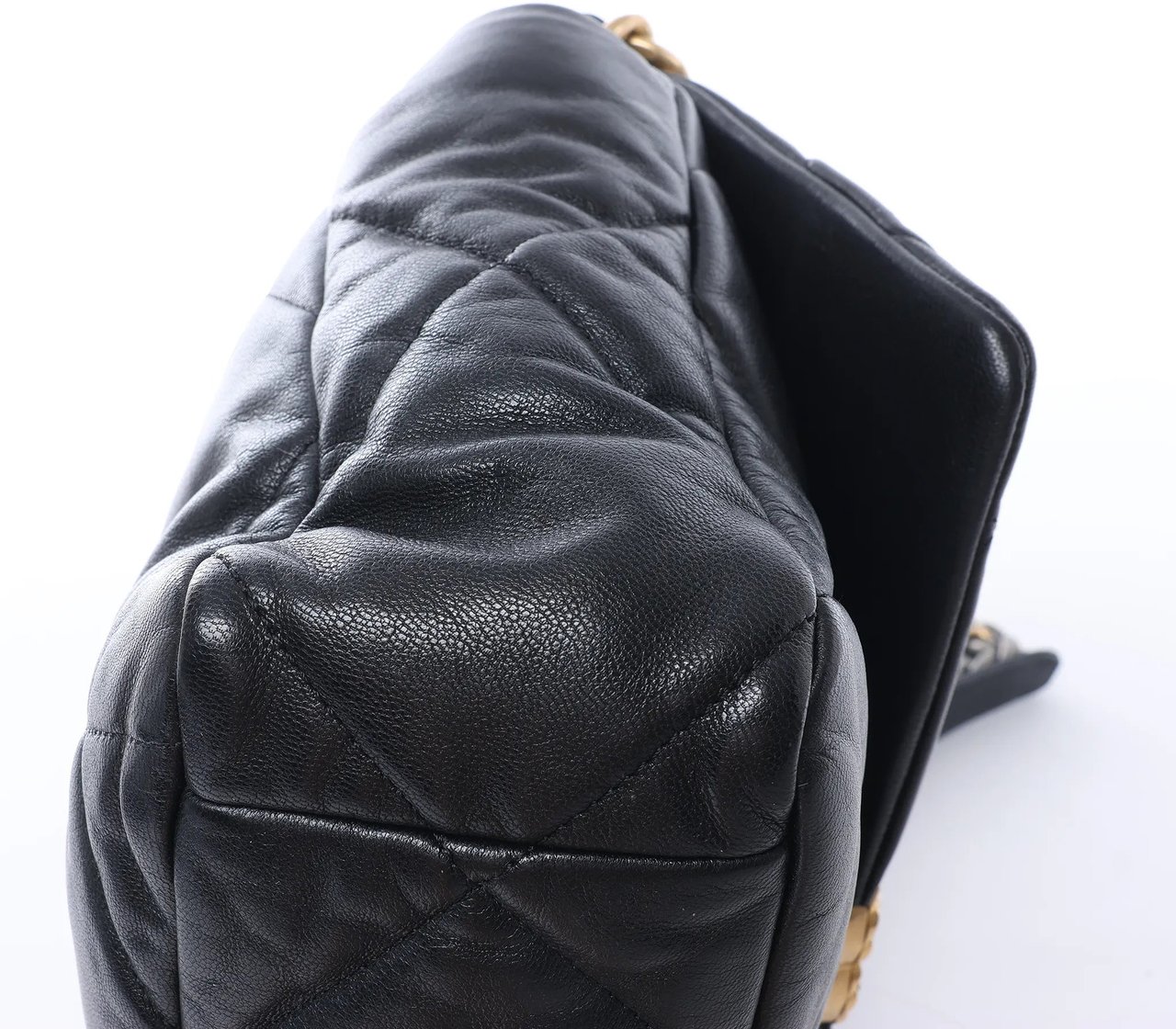 Chanel Chanel 19 Large Leather Chain Shoulder Bag in Black 30157954 Zwart