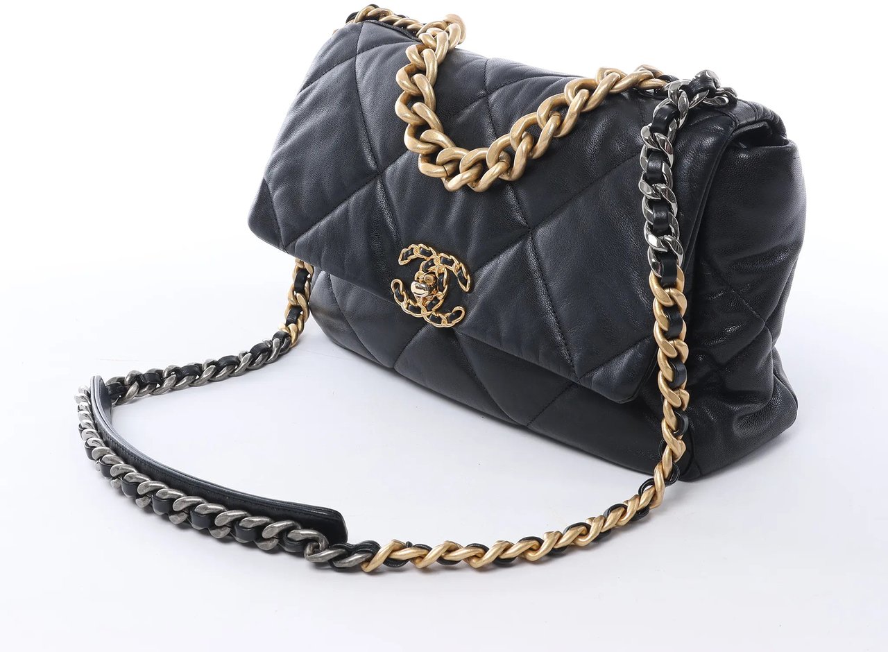Chanel Chanel 19 Large Leather Chain Shoulder Bag in Black 30157954 Zwart