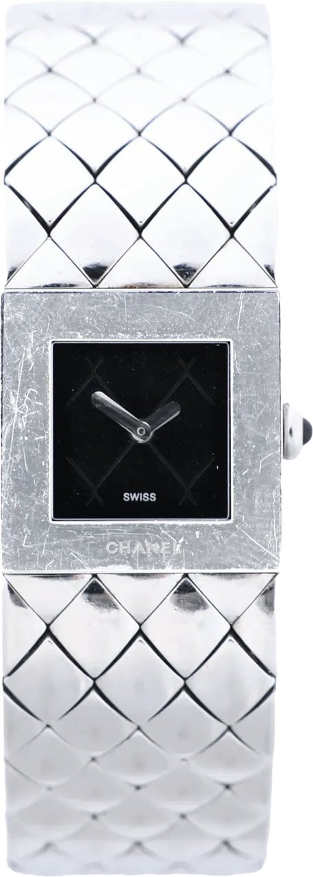 Chanel Matelasse H0009 Y.H.89889 SS QZ Watch with Black Dial Zwart