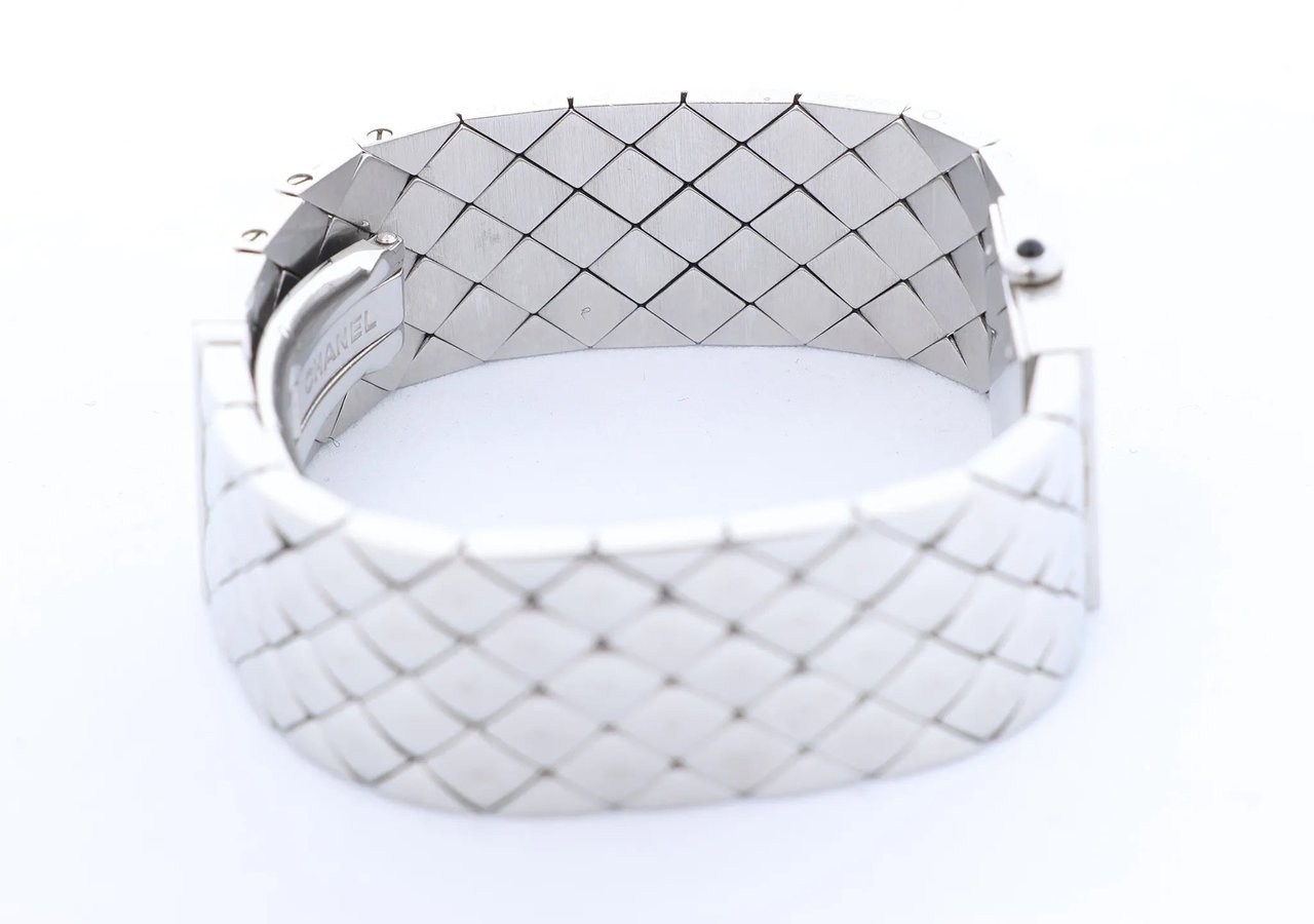 Chanel Matelasse H0009 Y.H.89889 SS QZ Watch with Black Dial Zwart