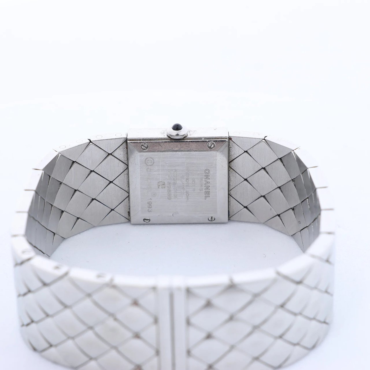 Chanel Matelasse H0009 Y.H.89889 SS QZ Watch with Black Dial Zwart