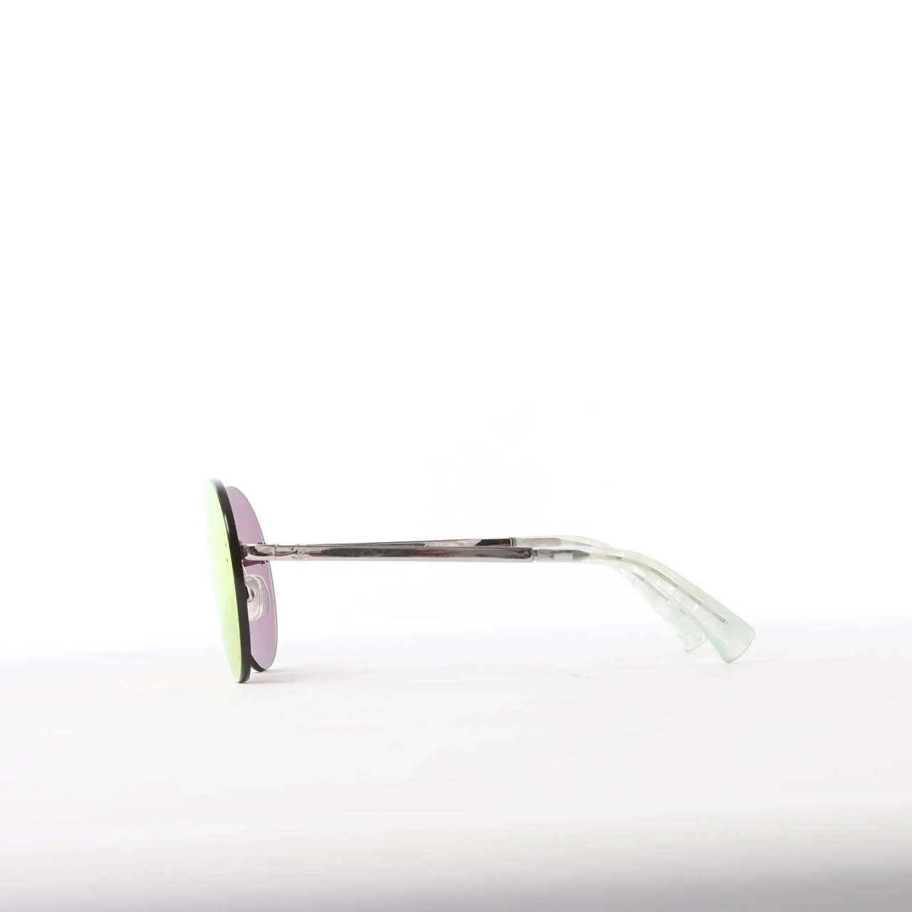 Chanel Mirrored Sunglasses in Red CH4216 Divers