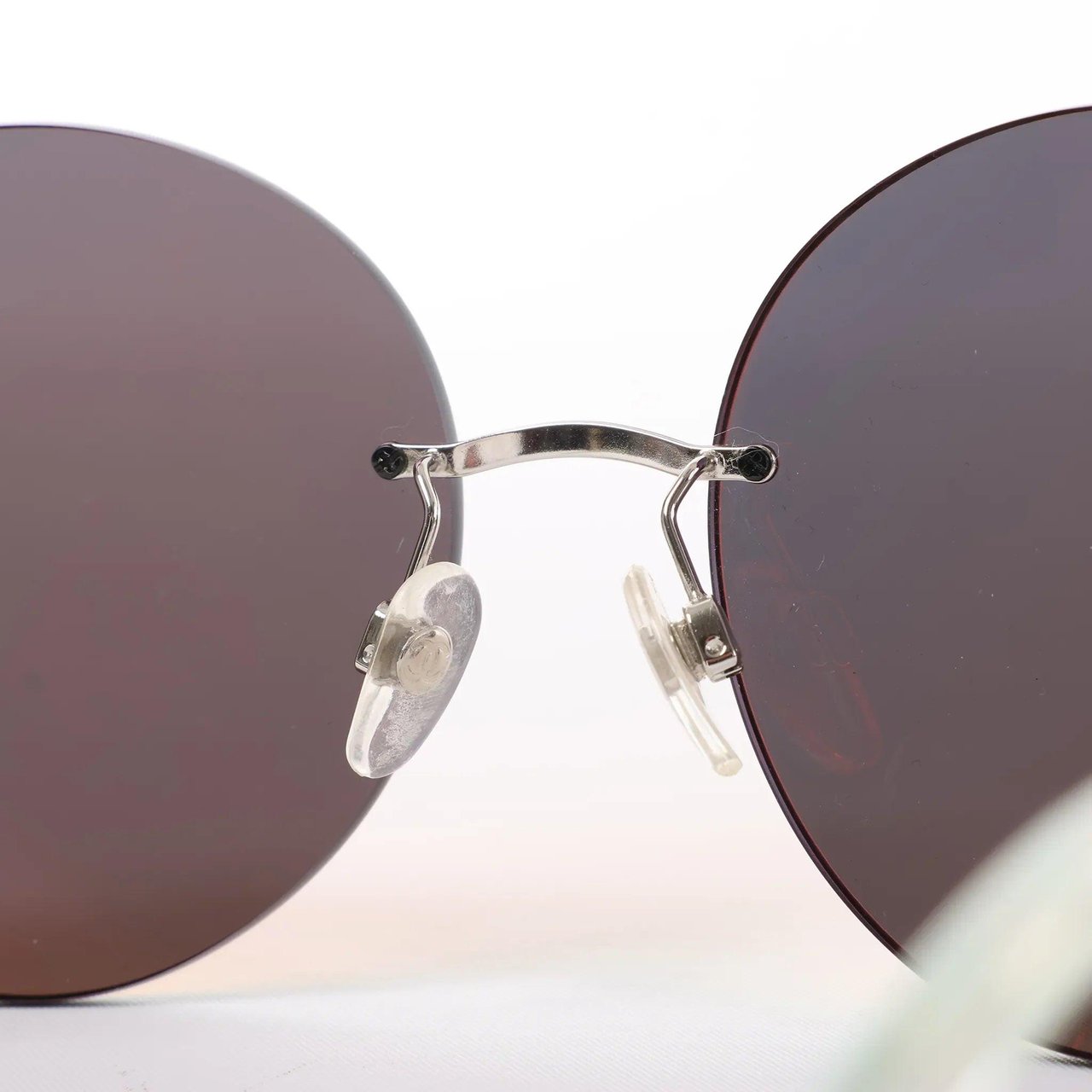 Chanel Mirrored Sunglasses in Red CH4216 Divers