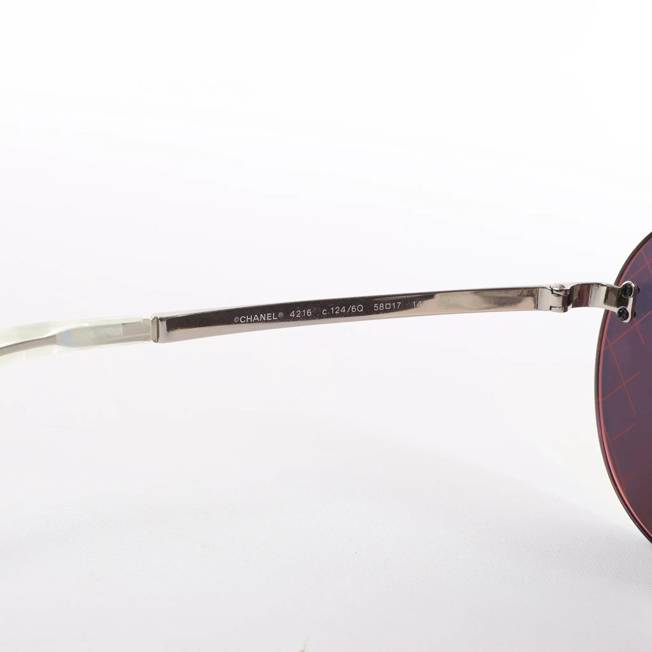 Chanel Mirrored Sunglasses in Red CH4216 Divers