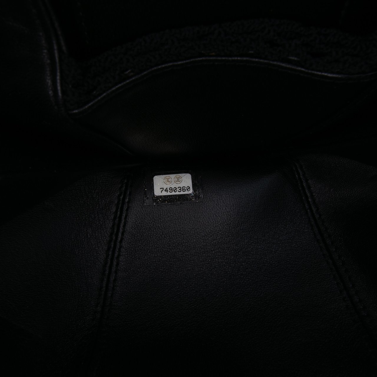 Chanel Lambskin and Satin Camellia Flower Evening Bag Zwart