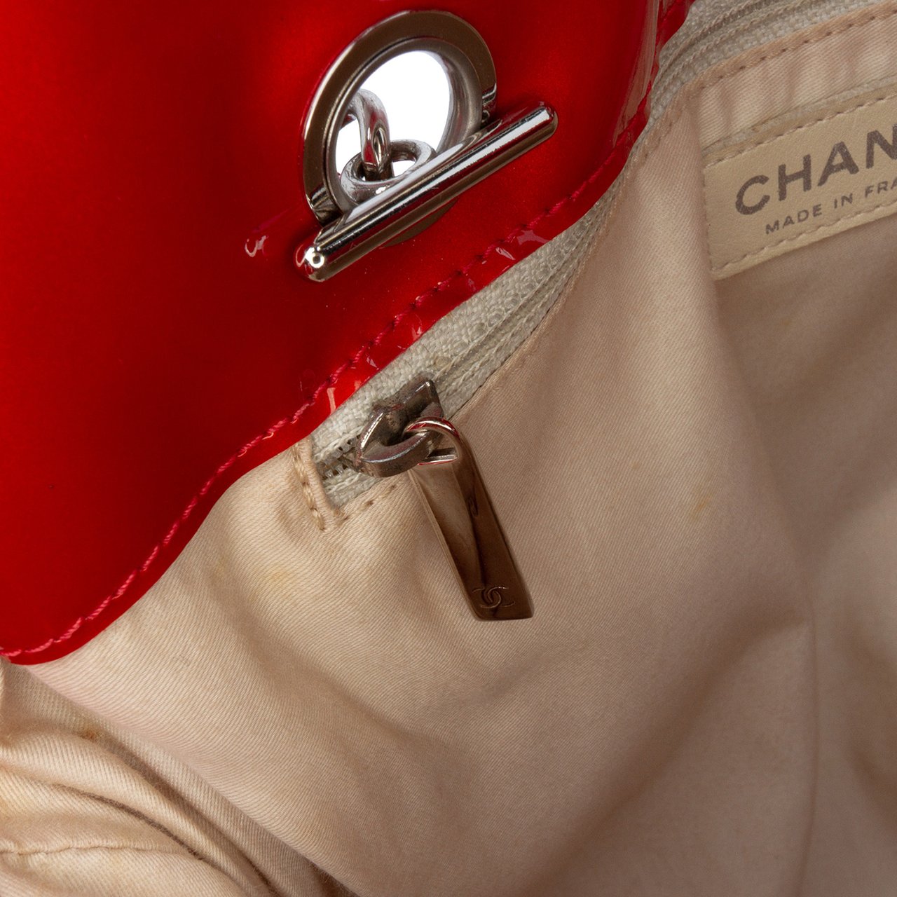 Chanel CC Patent Crystal Strass Embellished Bonbons Tote Rood