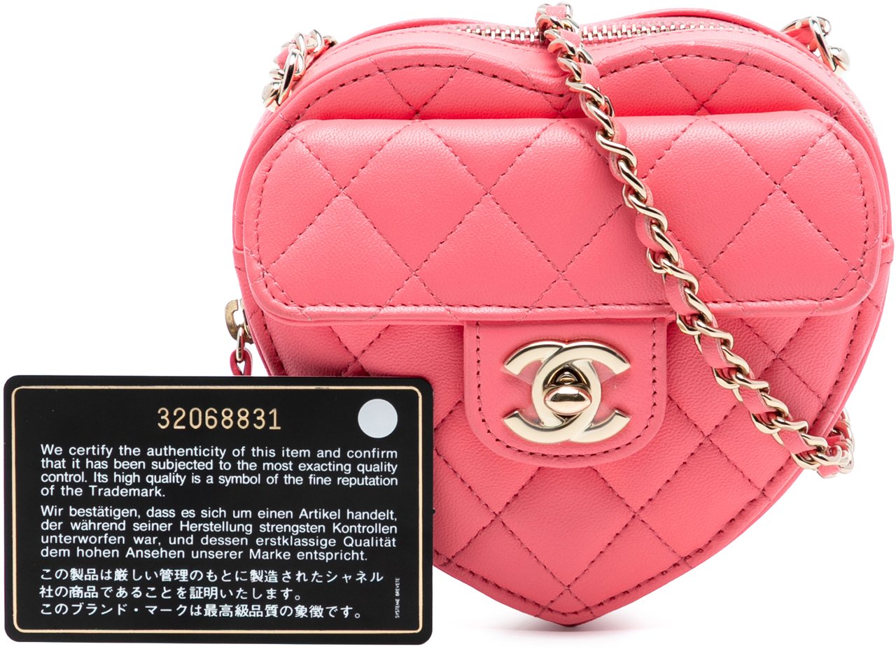 Chanel Mini Lambskin CC in Love Heart Crossbody Roze