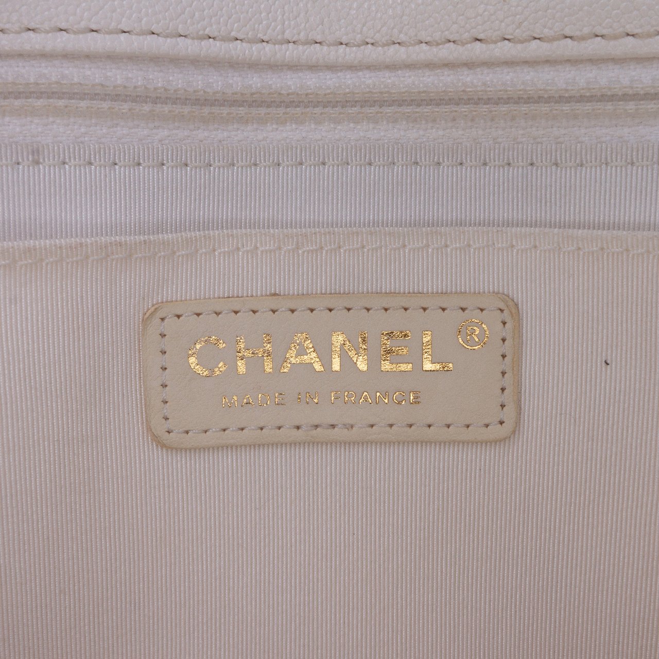 Chanel Medium CC Quilted Caviar Buckle Strap Messenger Bag Bruin