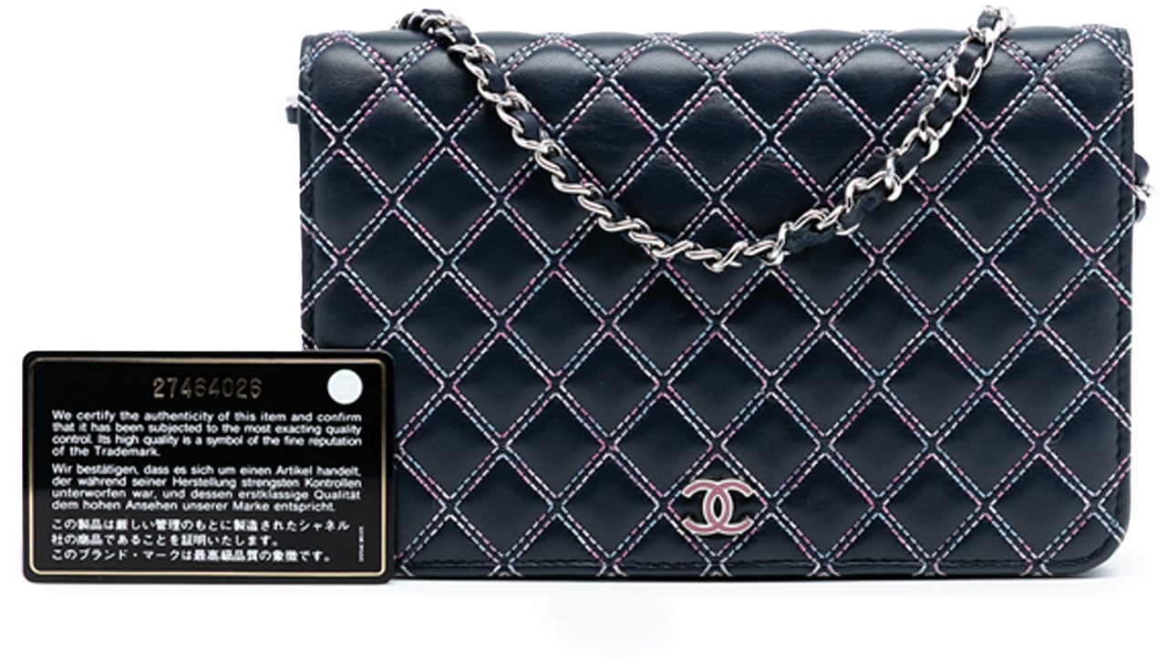 Chanel CC Quilted Lambskin Double Stitch Wallet On Chain Blauw