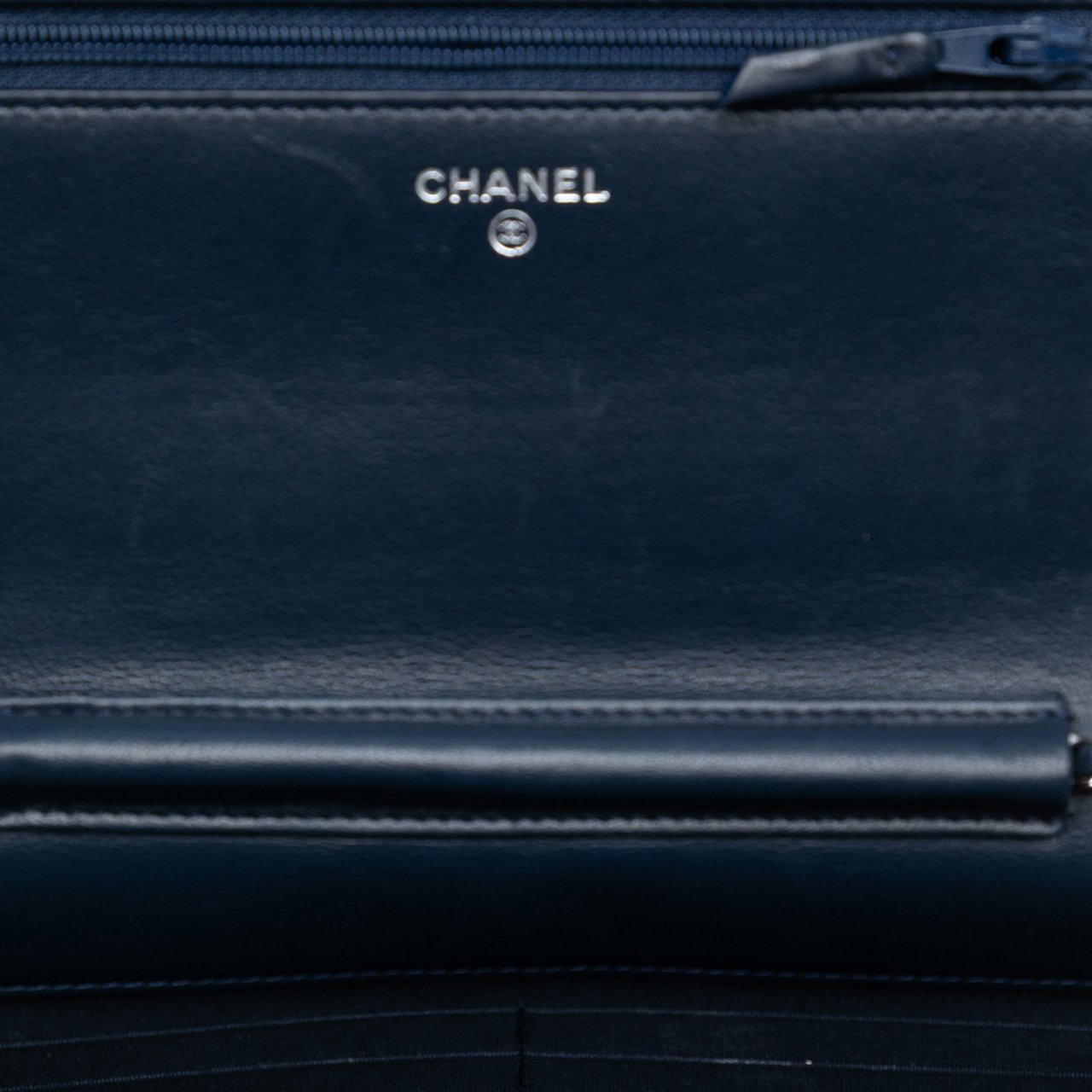 Chanel CC Quilted Lambskin Double Stitch Wallet On Chain Blauw