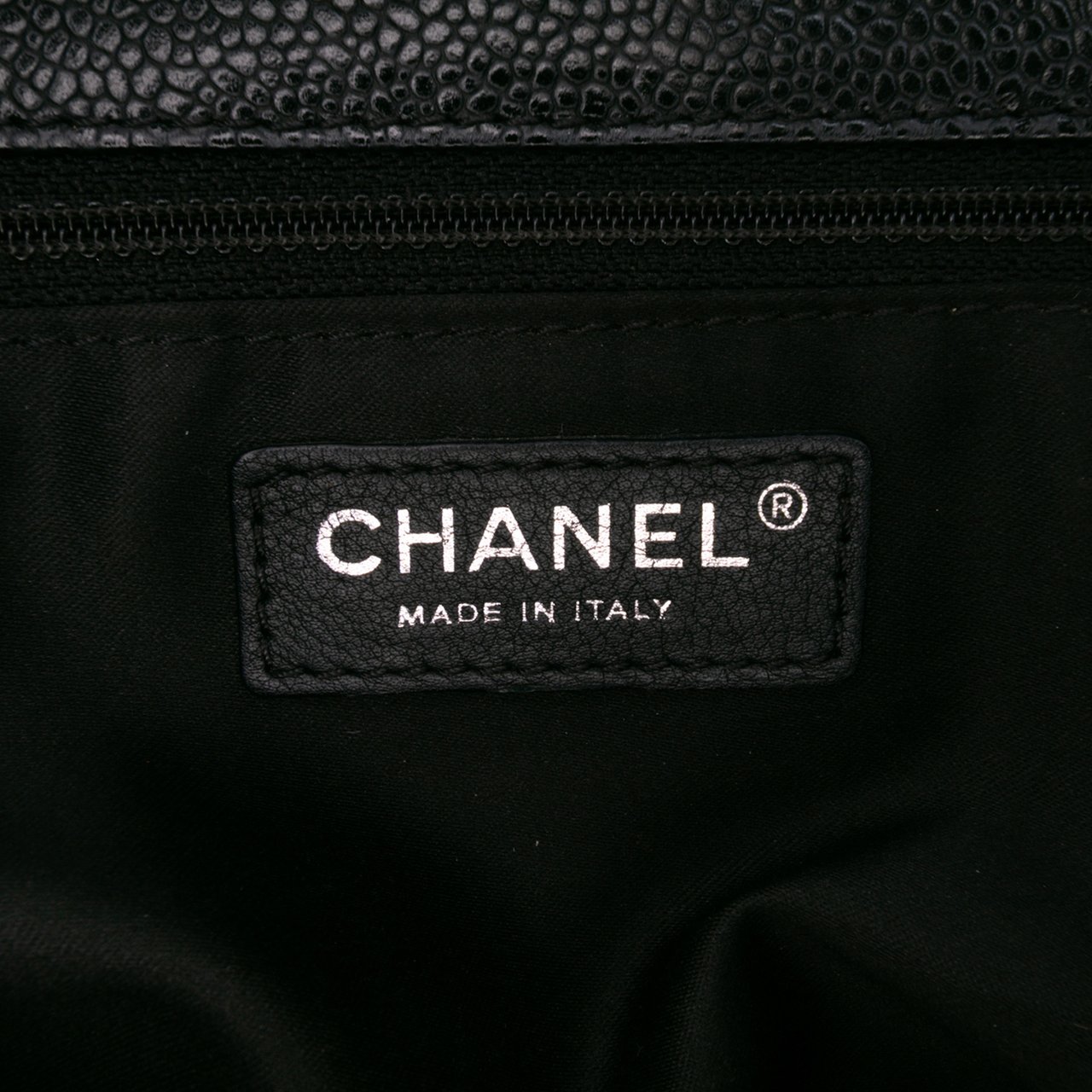Chanel Caviar Grand Shopping Tote Zwart