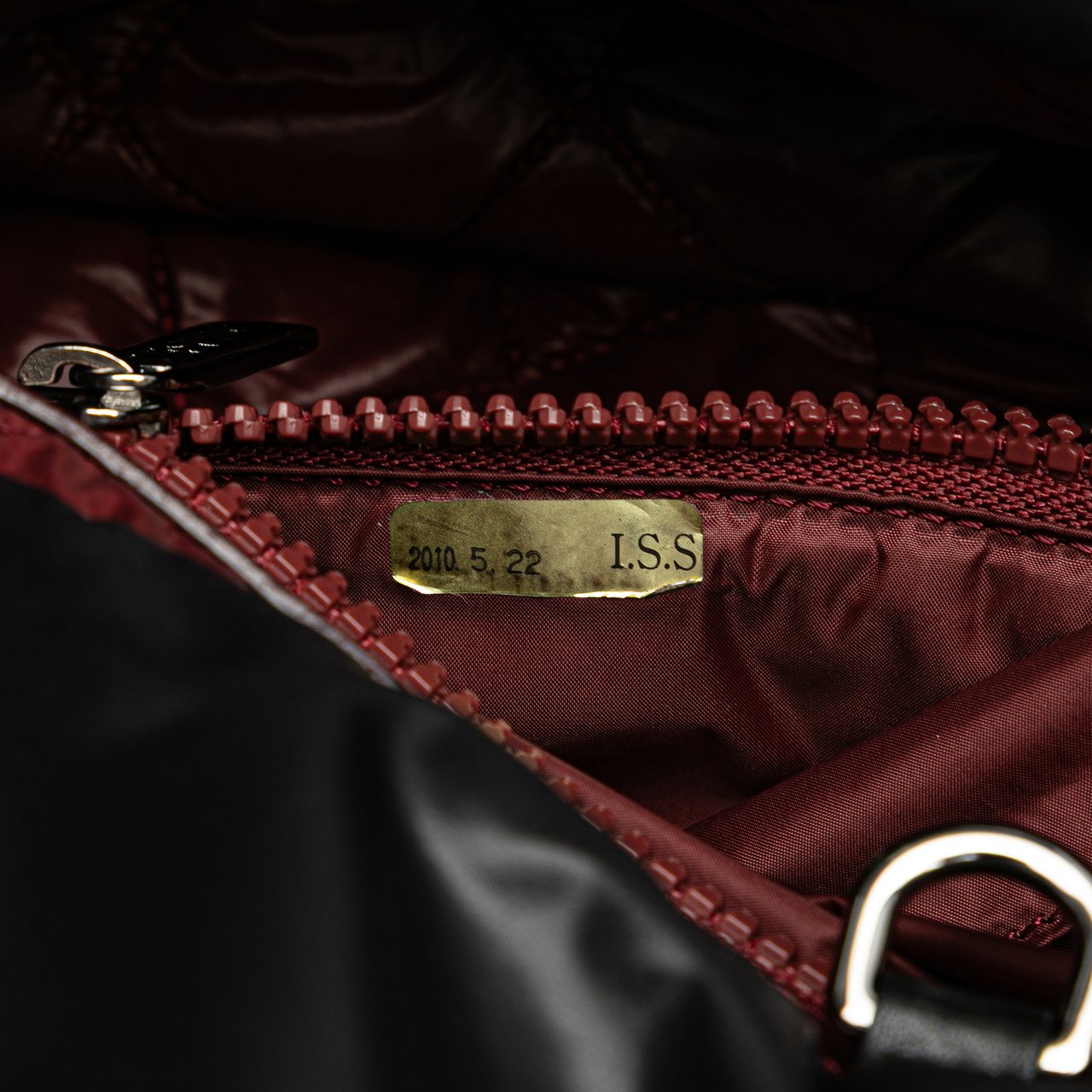Chanel Small Quilted Nylon Coco Cocoon Tote Zwart