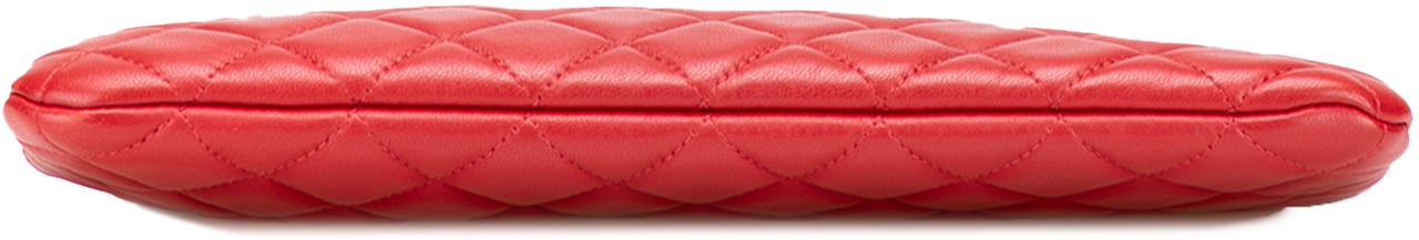 Chanel Medium Quilted Lambskin O Case Clutch Rood
