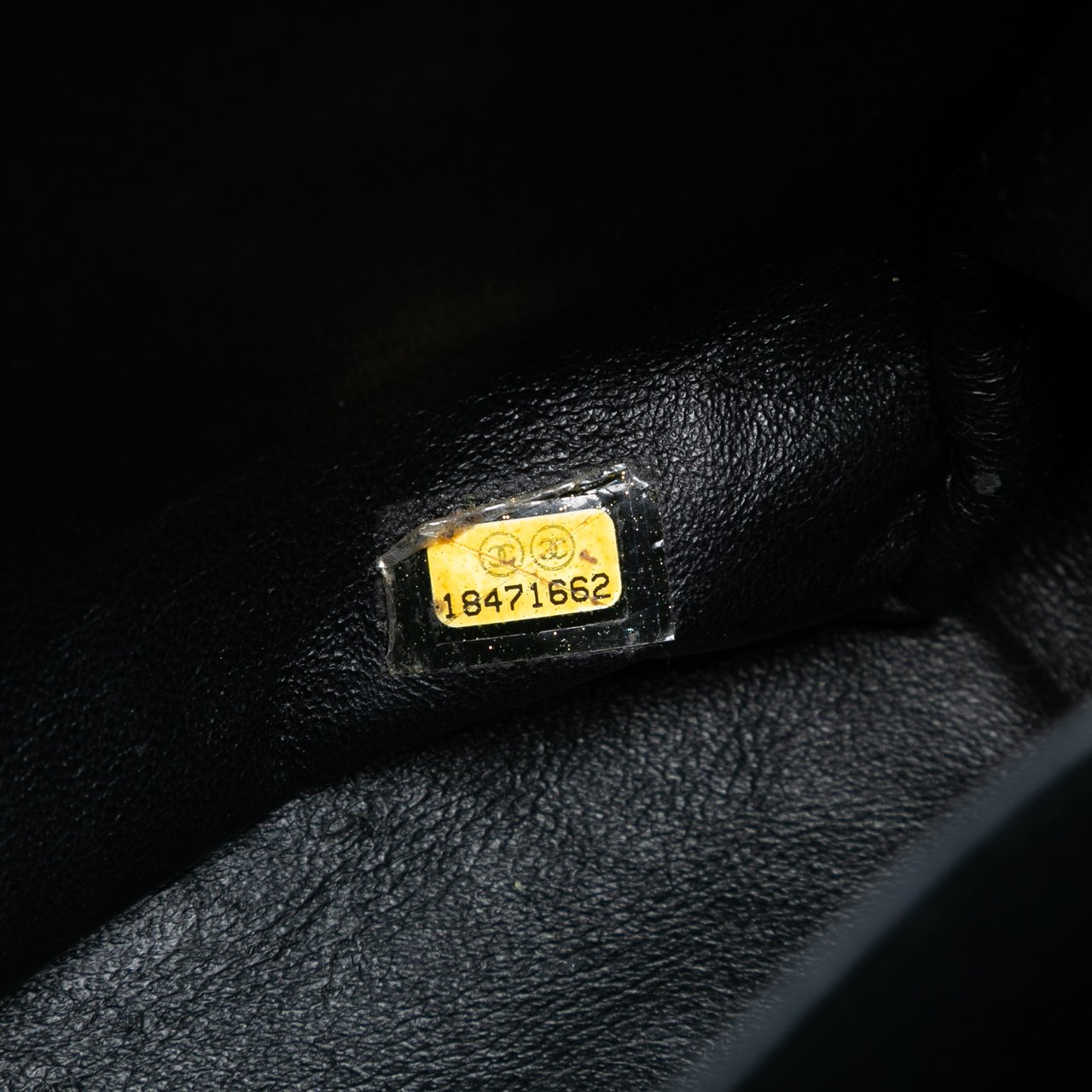 Chanel Maxi Classic Patent Double Flap Zwart