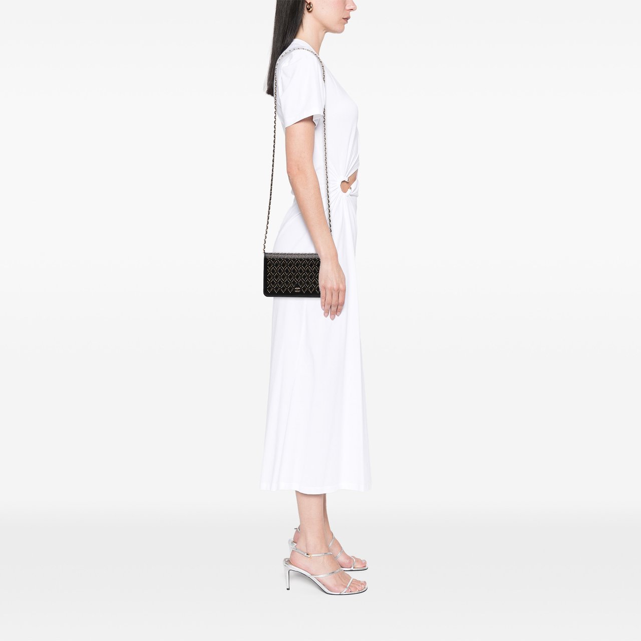 Chanel CC Studded Lambskin Wallet on Chain Zwart