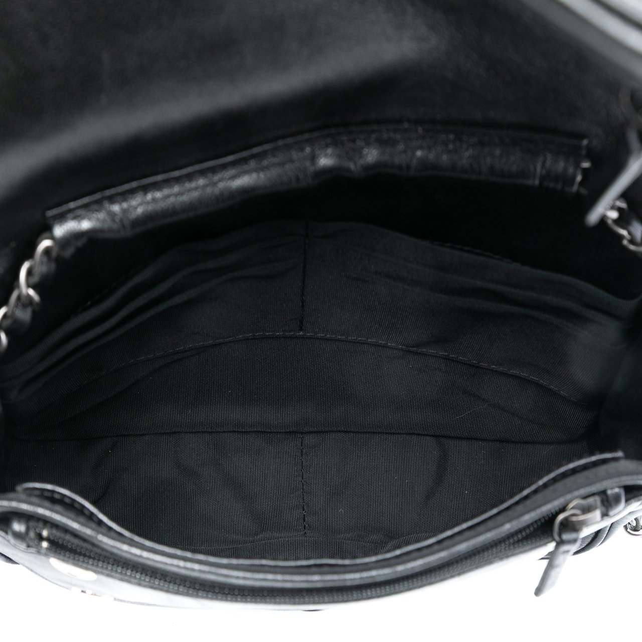 Chanel CC Quilted Lambskin Full Flap Wallet on Chain Zwart