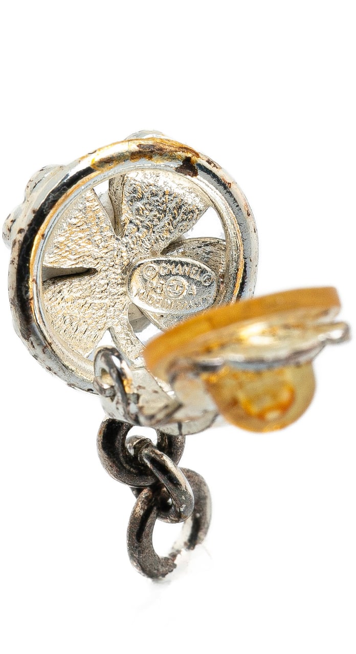 Chanel Silver Clover CC Drop Clip on Earrings Zilver