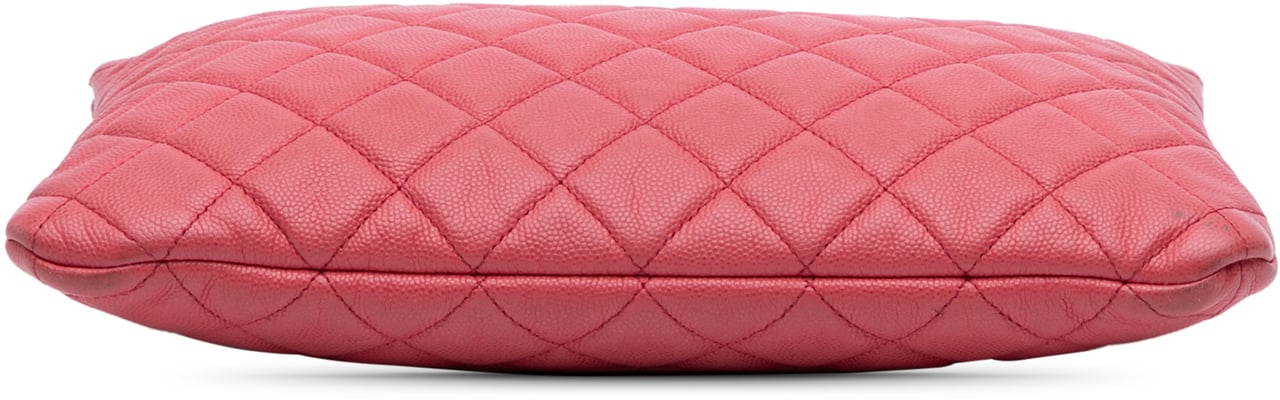 Chanel Medium Quilted Caviar O Case Clutch Roze