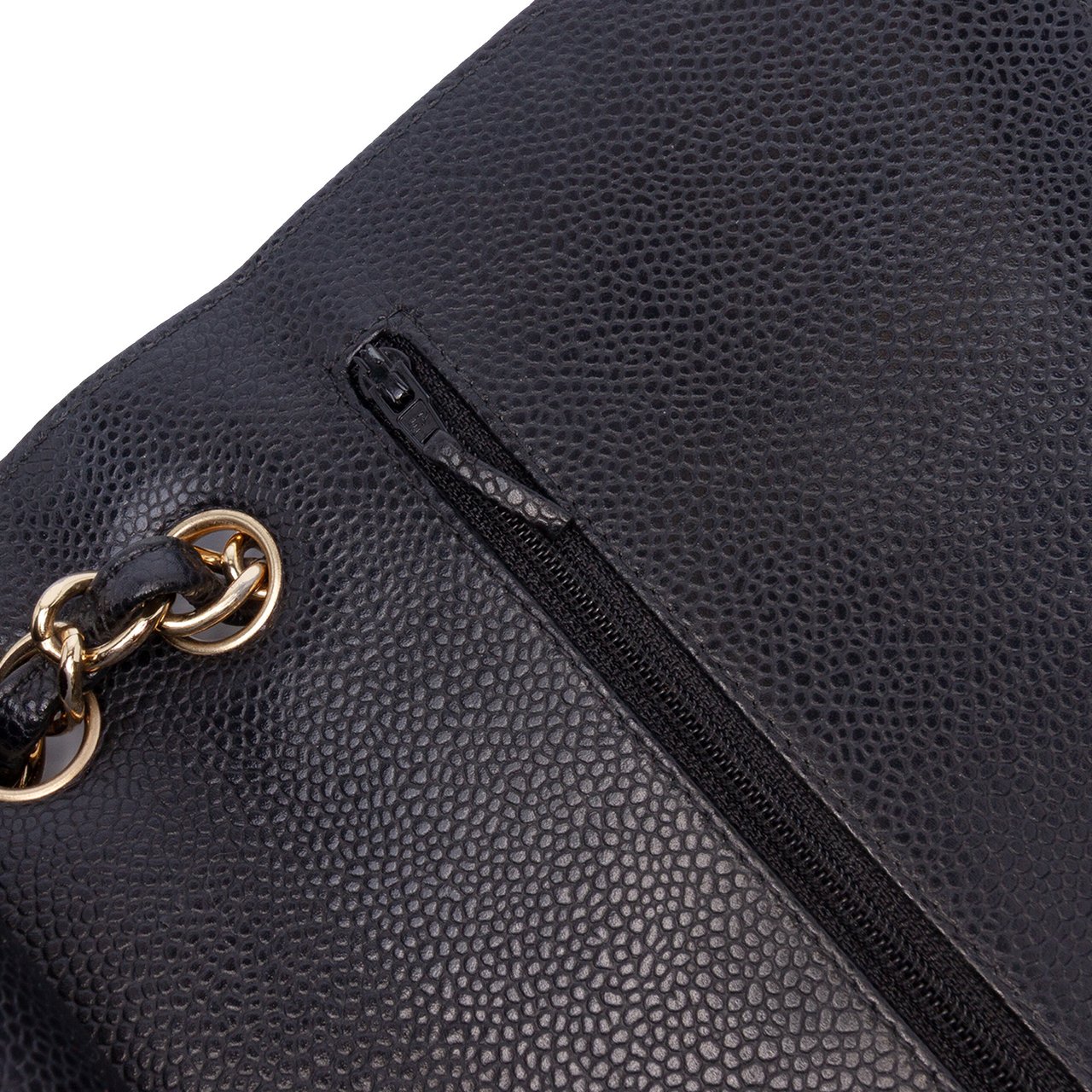 Chanel Jumbo Classic Caviar Double Flap Zwart