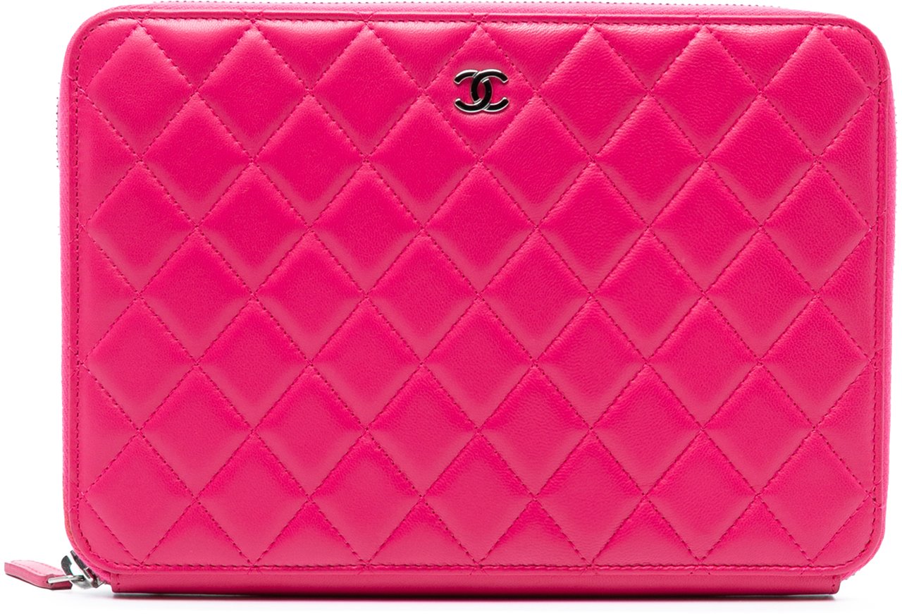 Chanel Large Quilted Lambskin Zip Around Organizer Clutch Roze