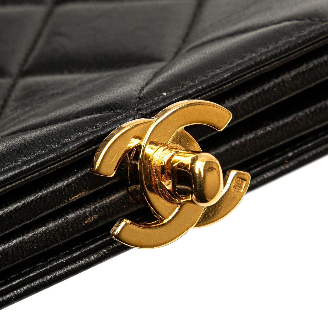 Chanel Quilted Lambskin Frame Chain Crossbody Zwart