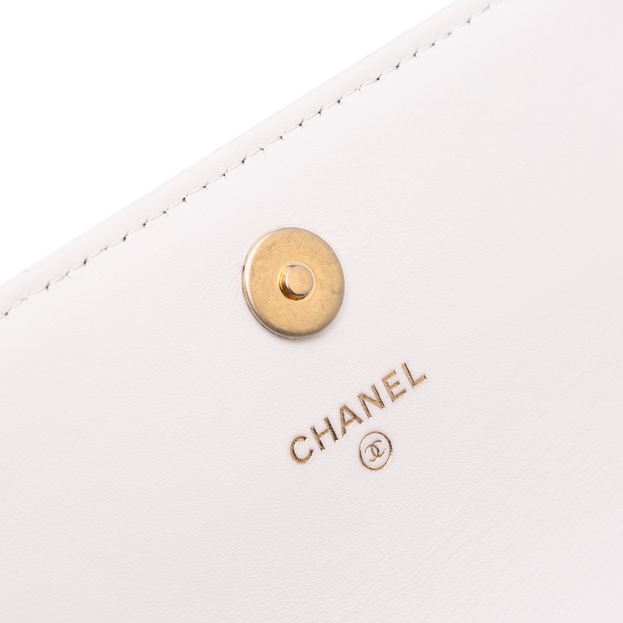 Chanel Medium Quilted Calfskin Enchained Flap Wit