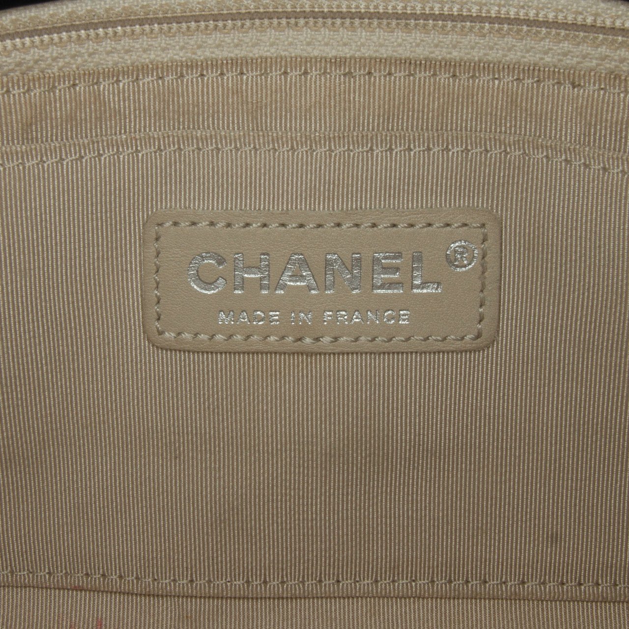 Chanel CC Quilted Perforated Lambskin Single Flap Blauw