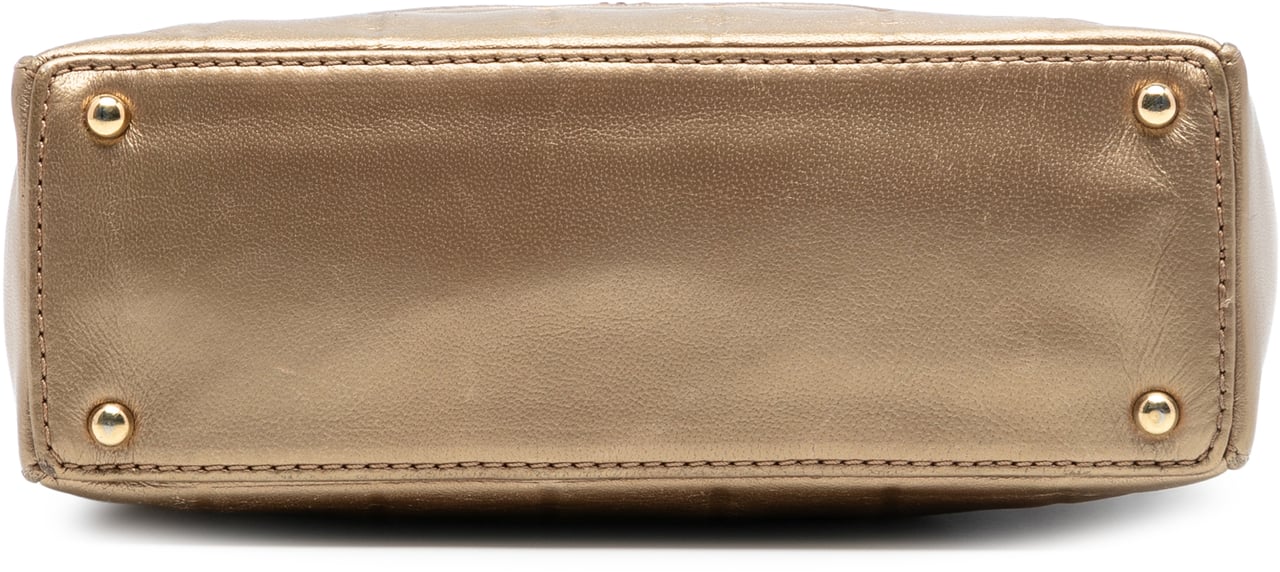 Chanel CC Chocolate Bar Metallic Lambskin Shoulder Bag Goud