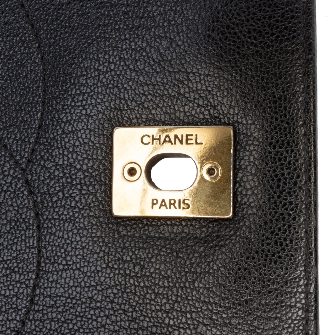 Chanel Medium Diagonal Quilted Goatskin Flap Zwart