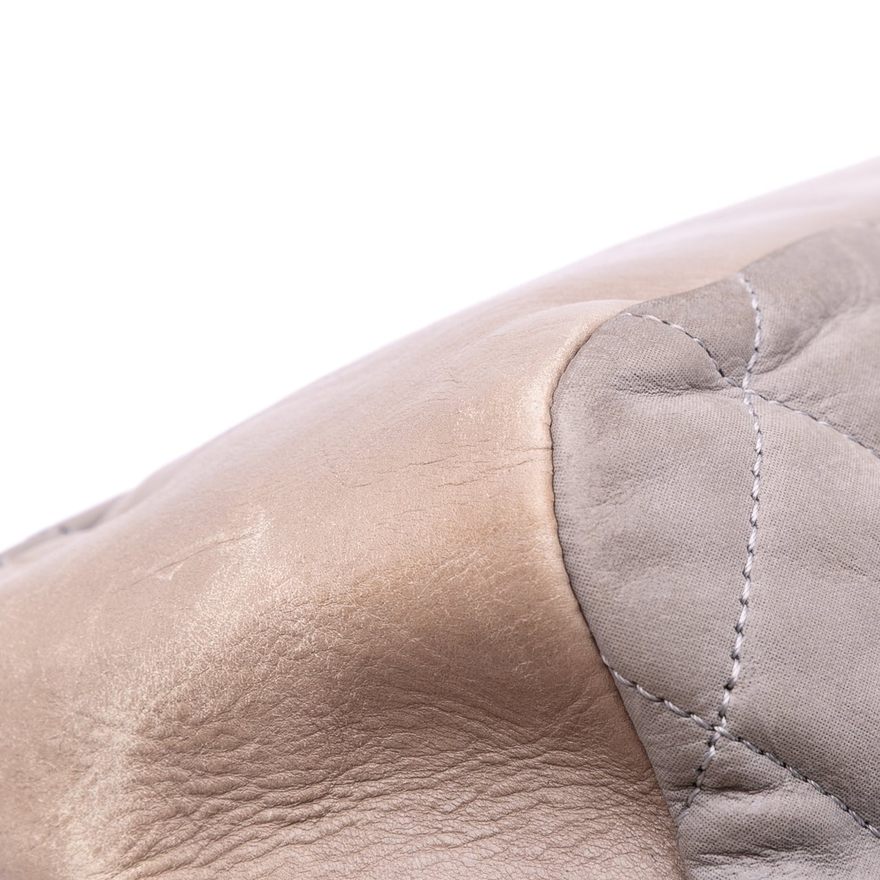 Chanel Jumbo Iridescent Calfskin In The Mix Flap Grijs