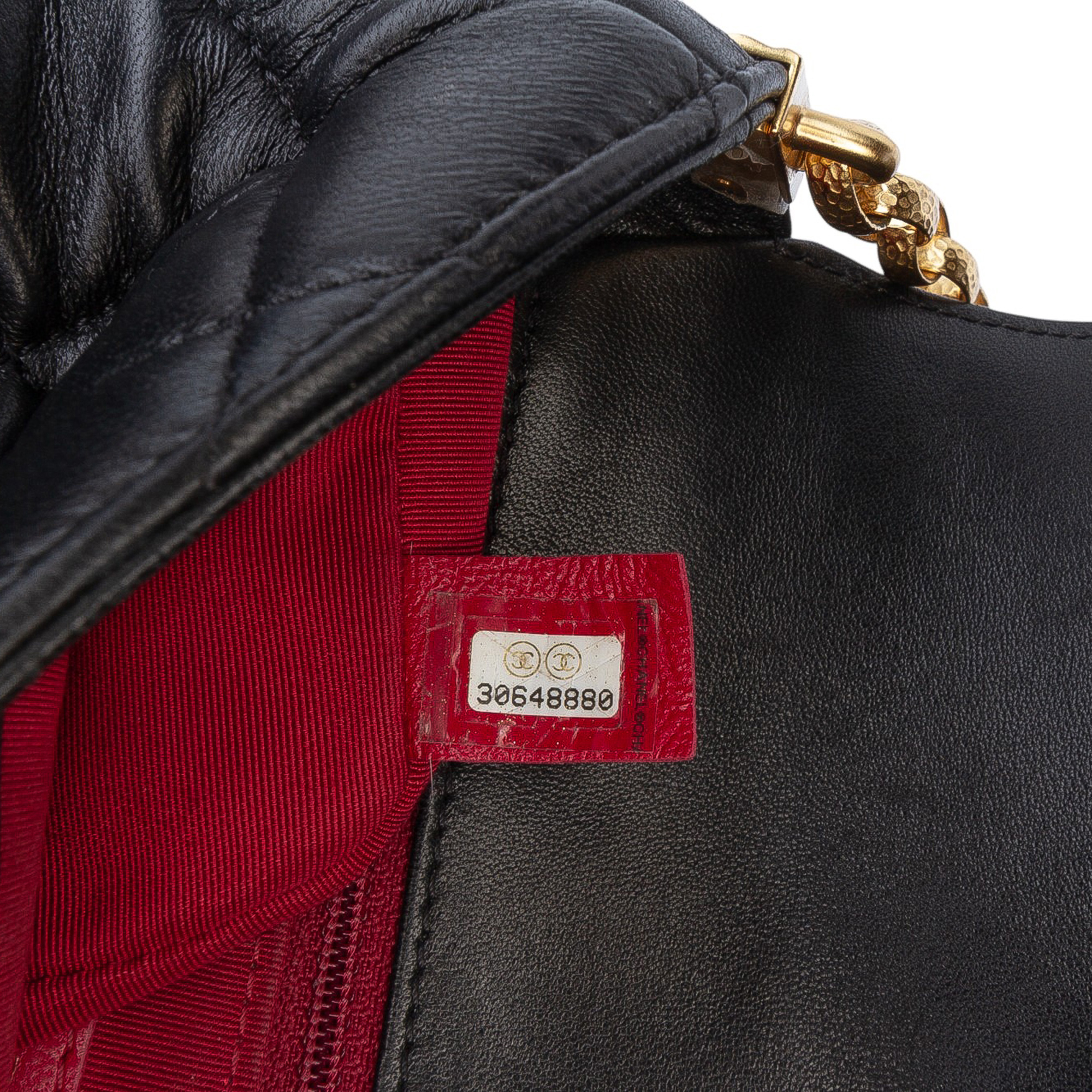Chanel Small Quilted Lambskin CC Coin Flap Zwart