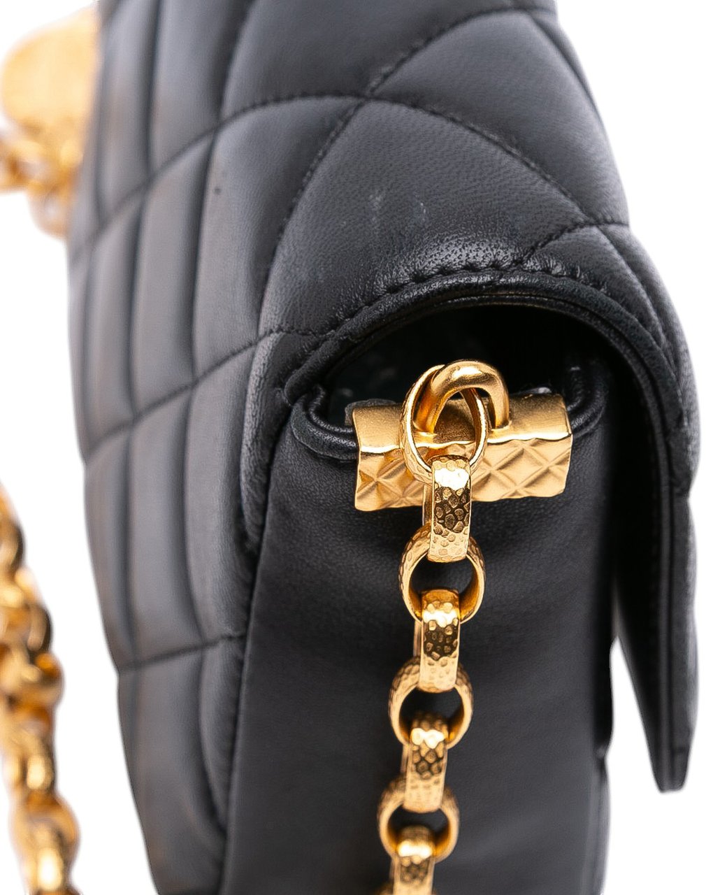 Chanel Small Quilted Lambskin CC Coin Flap Zwart