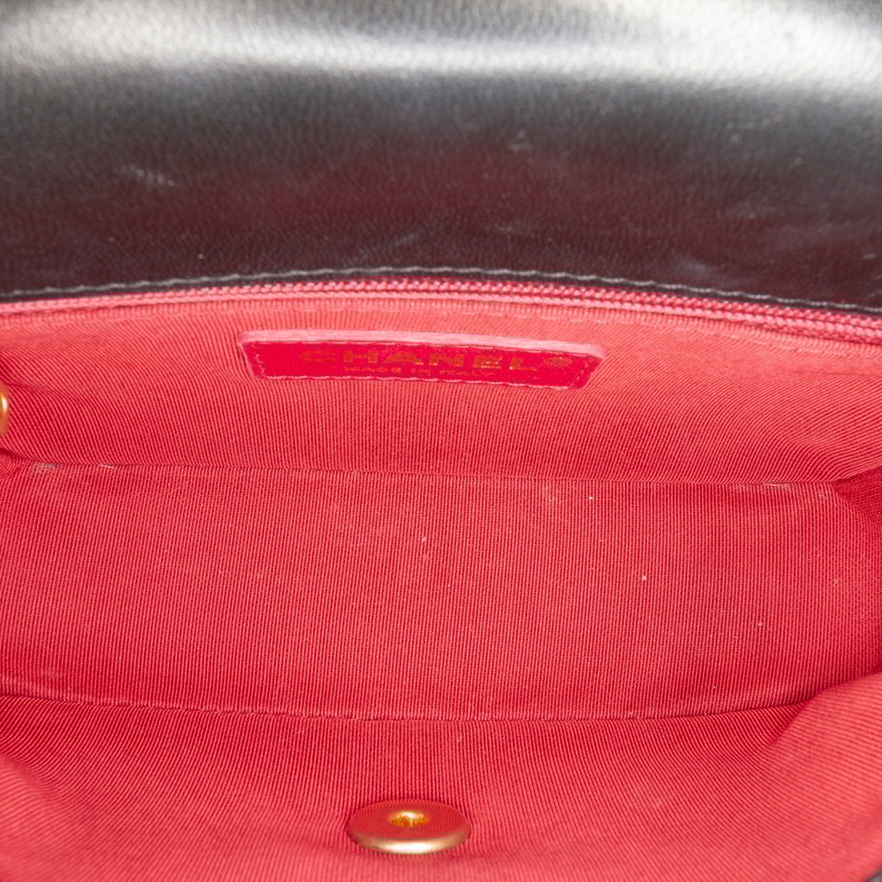Chanel Small Quilted Lambskin CC Coin Flap Zwart