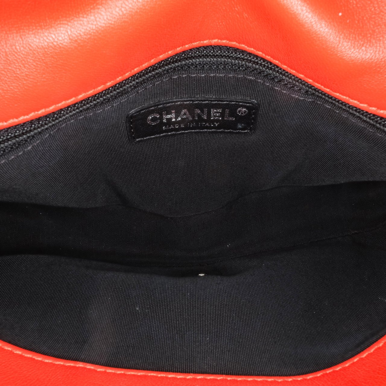 Chanel Medium Quilted Lambskin Cuba Color Flap Rood
