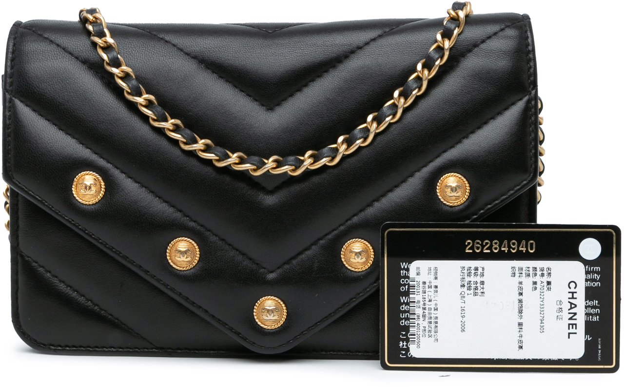 Chanel Chevron Lambskin Button Wallet On Chain Zwart