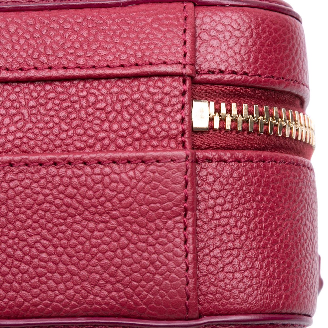 Chanel Small Caviar Filigree Vanity Case Rood