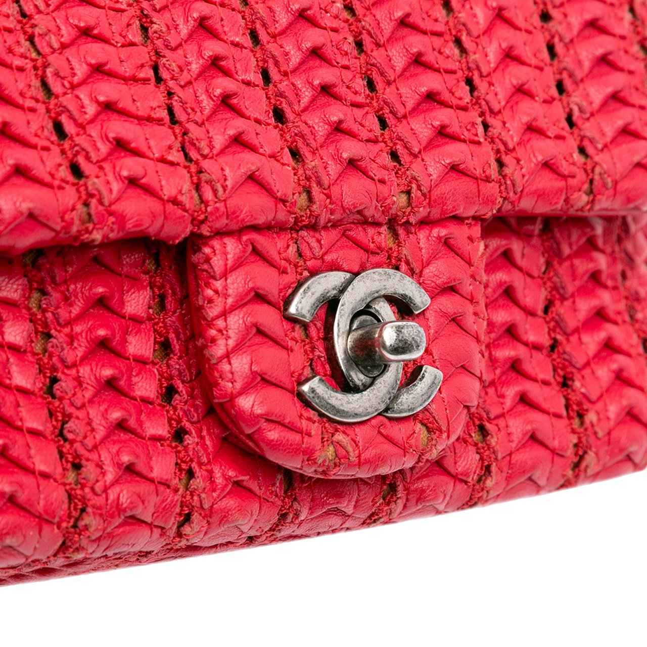 Chanel Paris Seoul Mini Crochet Lambskin Flap Rood